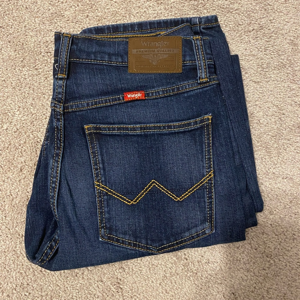 Wrangler Men's Dark Blue Straight Fit Jeans 30x30